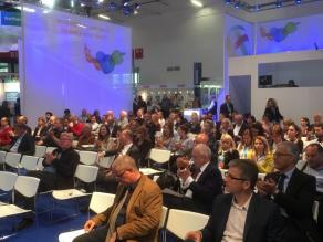 Personen auf der IFAT